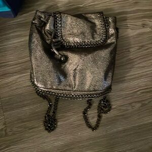 Cool mini backpack !!